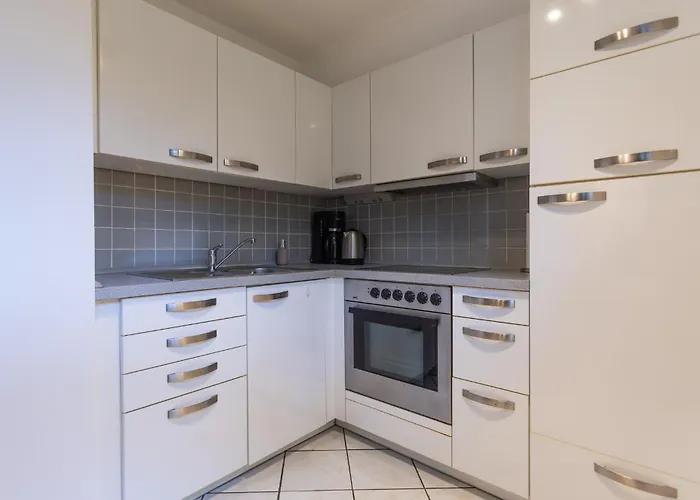 Appartement Kompakt Und Gemuetlich 1-zimmer-apartment Ratingen